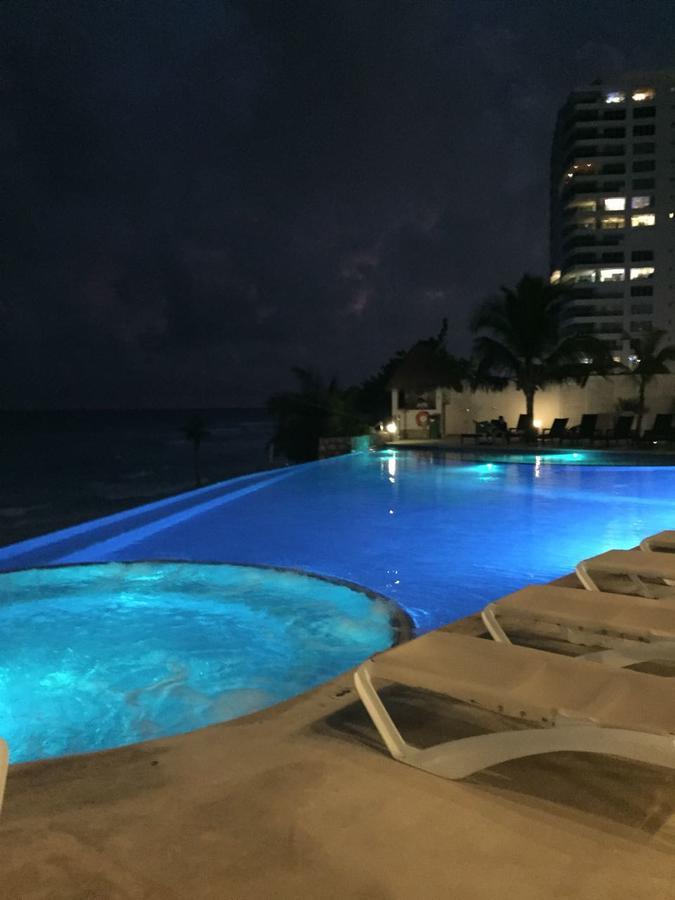 Appartamento Cozy And Modern Cancún Esterno foto
